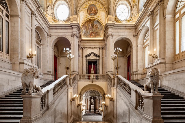 Escalera Palacio Real de Madrid