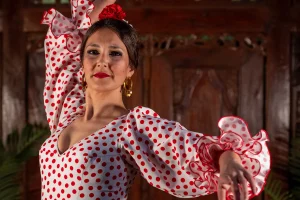 Flamenco + Tapas Tour in Triana